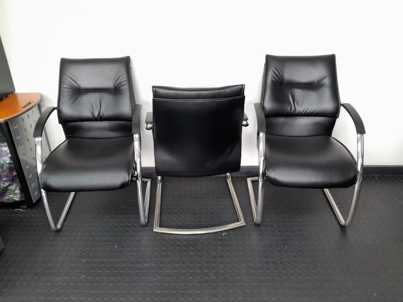 Leather Black Visitor Chairs - Image 3