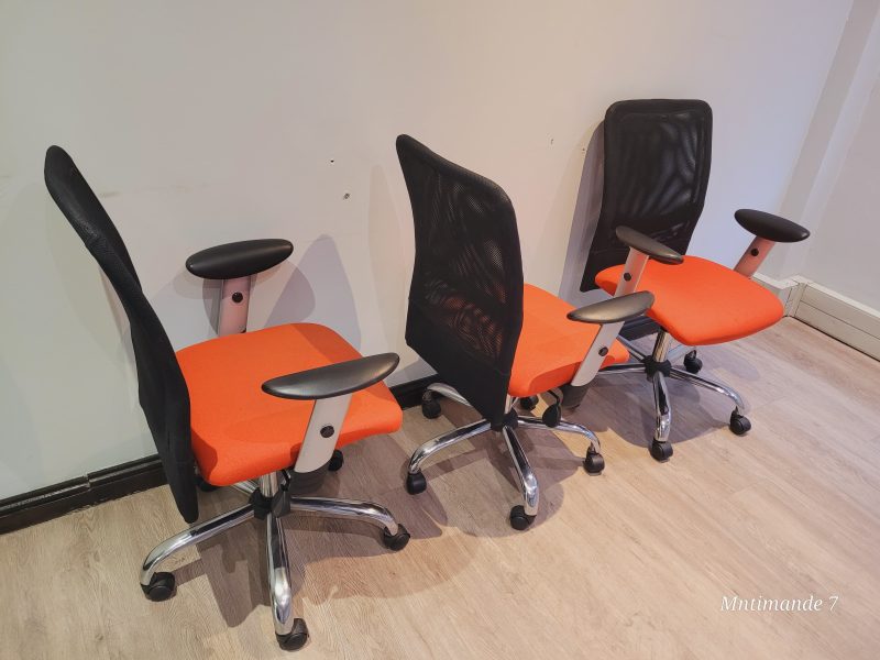 Orange Seat Mesh Chairs - Image 4