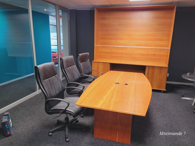 Oak veneer Boardroom Table 2400mm x 1200mm - Image 4