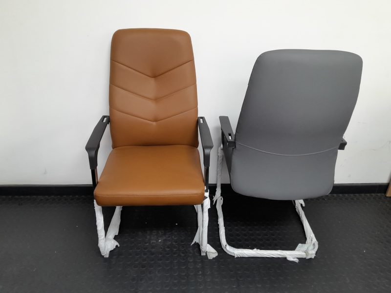 Modern Visitor Office Chair - Image 5