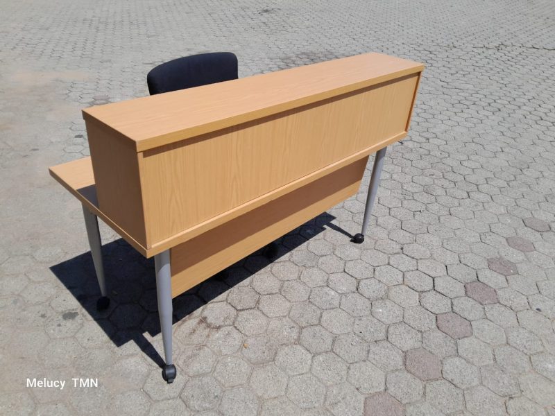 Natural Oak Reception Desk 1600mm x 600mmD